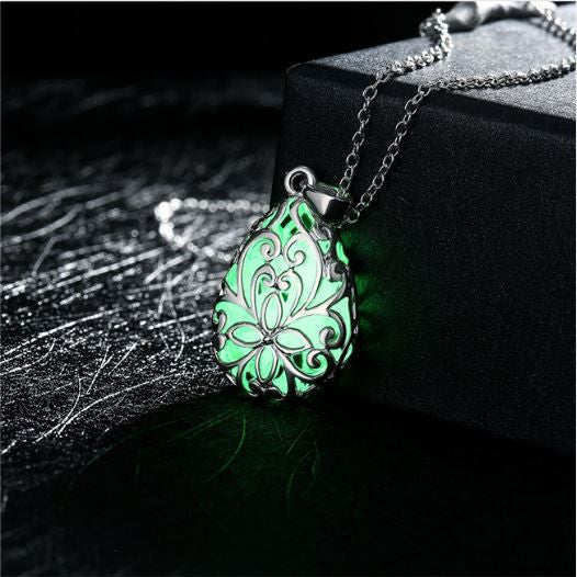 Pendant Glow In Dark Long Necklace