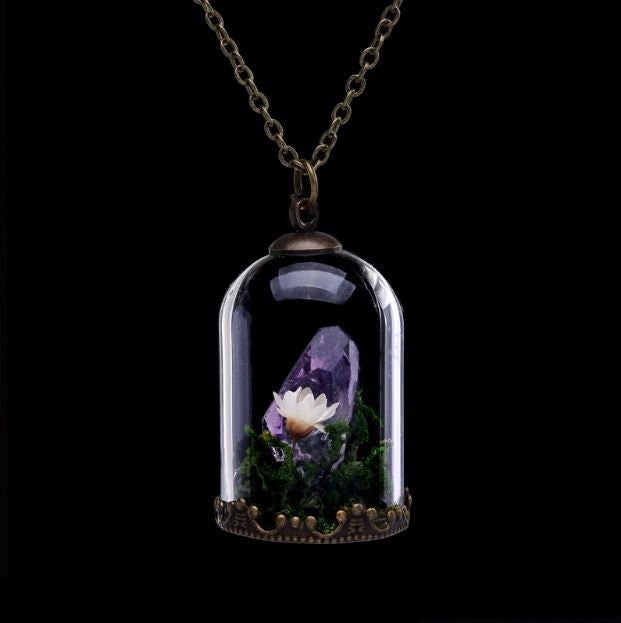 Handmade Dried Flower Glass Locket Raw Amethyst or Citrine Healing Crystal Terrarium Natural Stone Pendant Necklace
